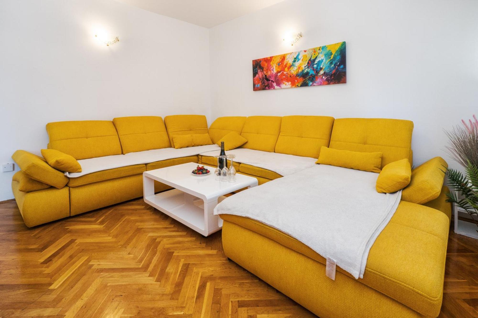 Apartmán L & V Split