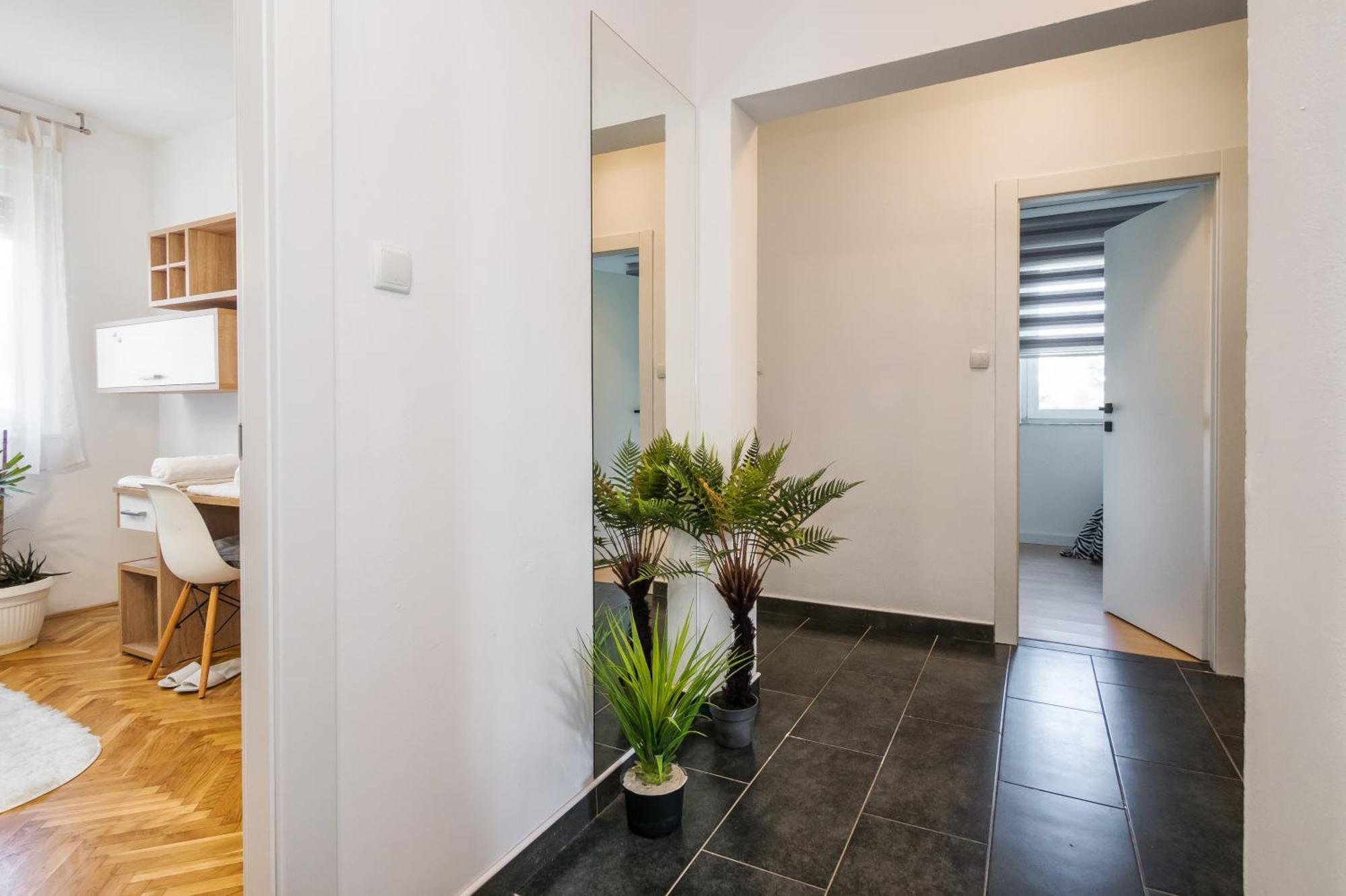 Apartmán L & V Split